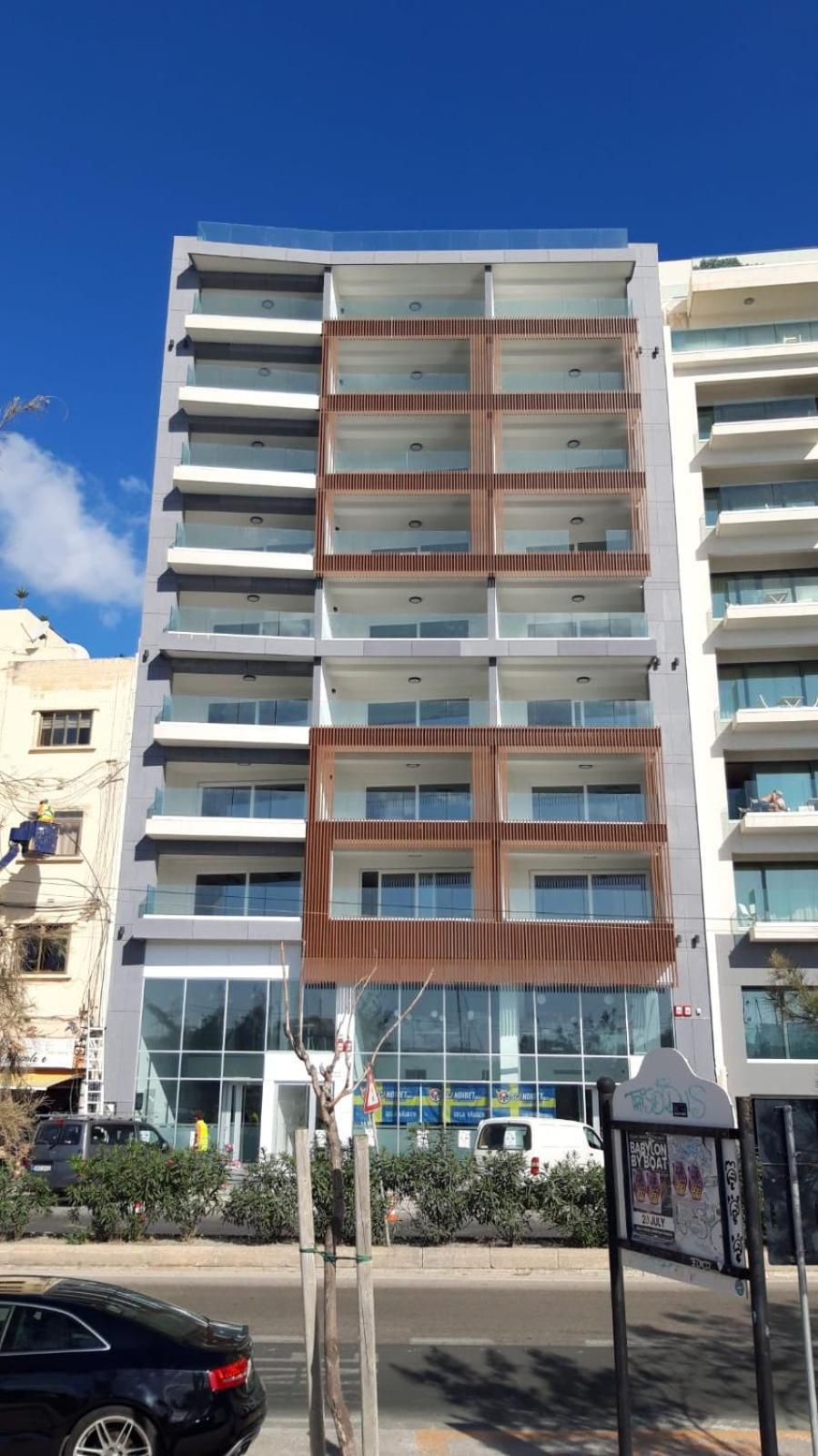 Sea Front Spacious Valletta Views Apartments Сліма Екстер'єр фото